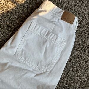 American Eagle White Highest Rise Mom Cargo Jeans Size 6R